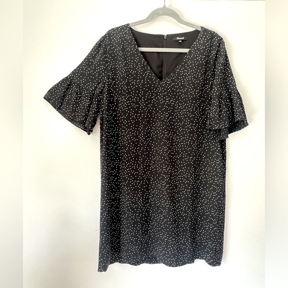 Madewell Navy White polka dots Shift Dress, fully lined with invisible zipper